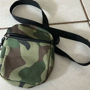 Kids side satchel from Italy